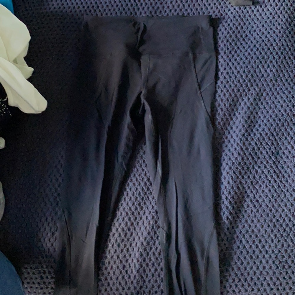 Black leggings
